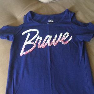 Girls cold shoulder t shirt with glitter detail